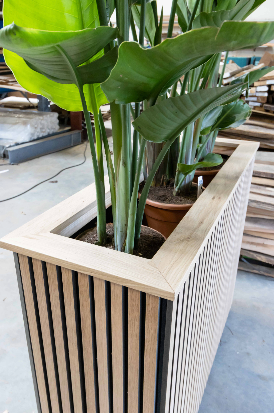 Plantenbak van akupanelen incl. planten