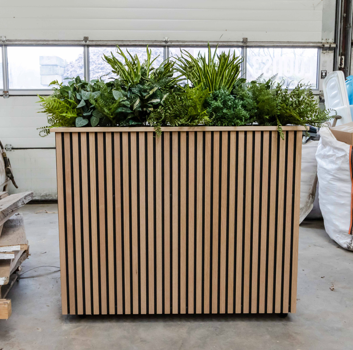 Plantenbak van akupanelen incl. kunstplanten