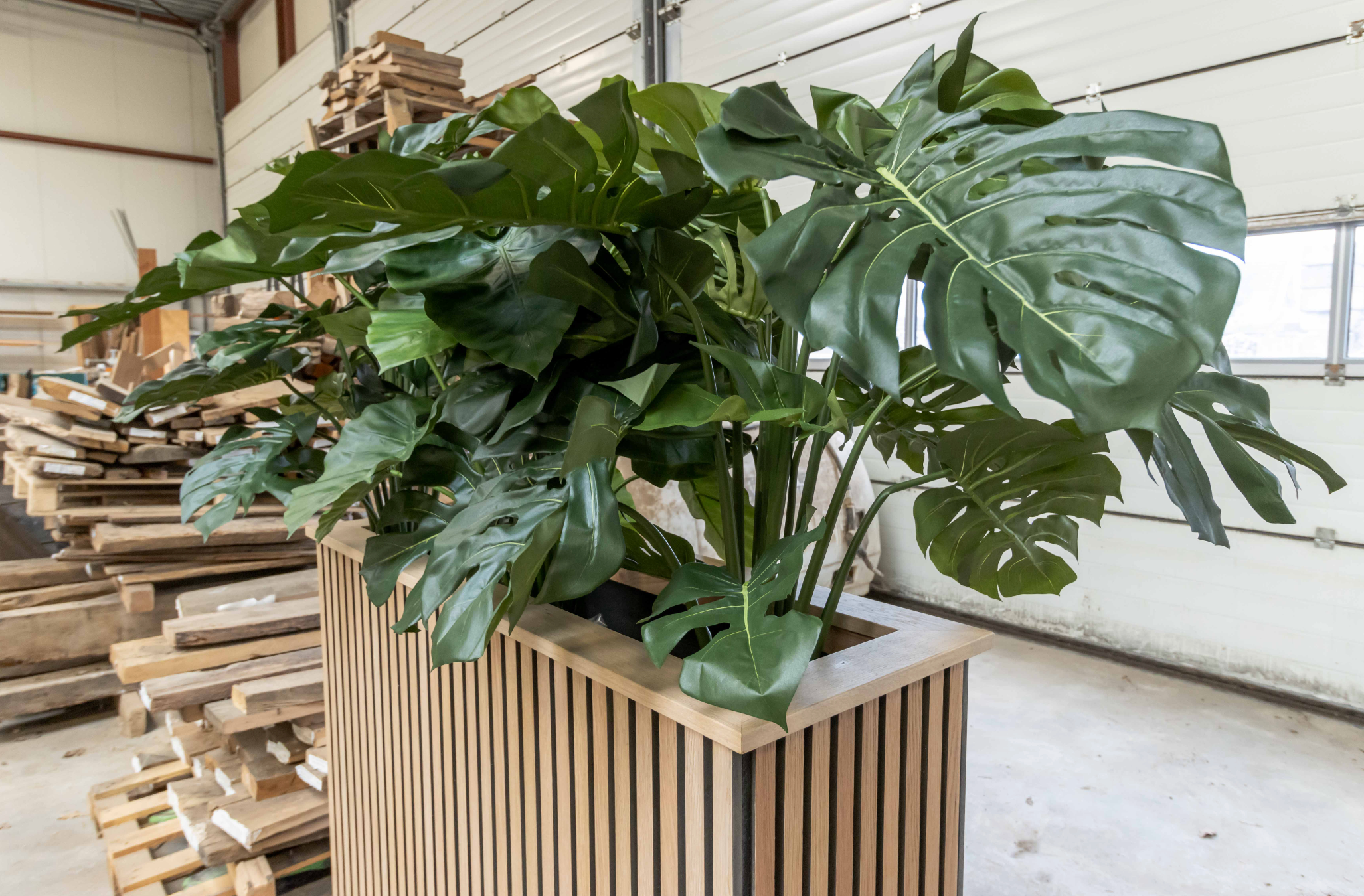 Plantenbak van akupanelen incl. kunstplanten