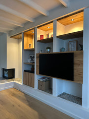 Sfeervolle Kastenwand van rustiek eiken