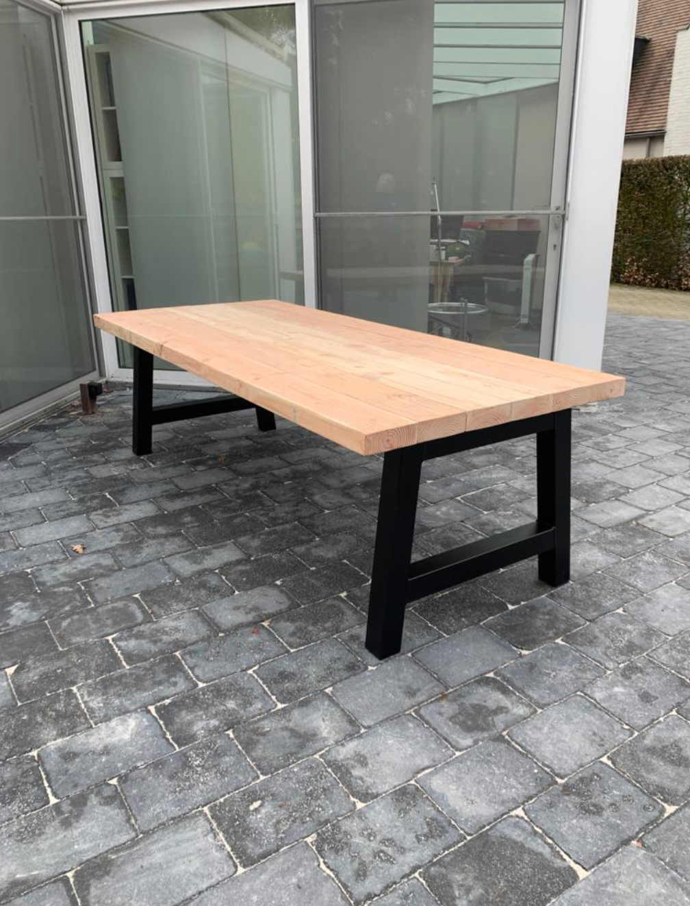 Tuintafel douglashout