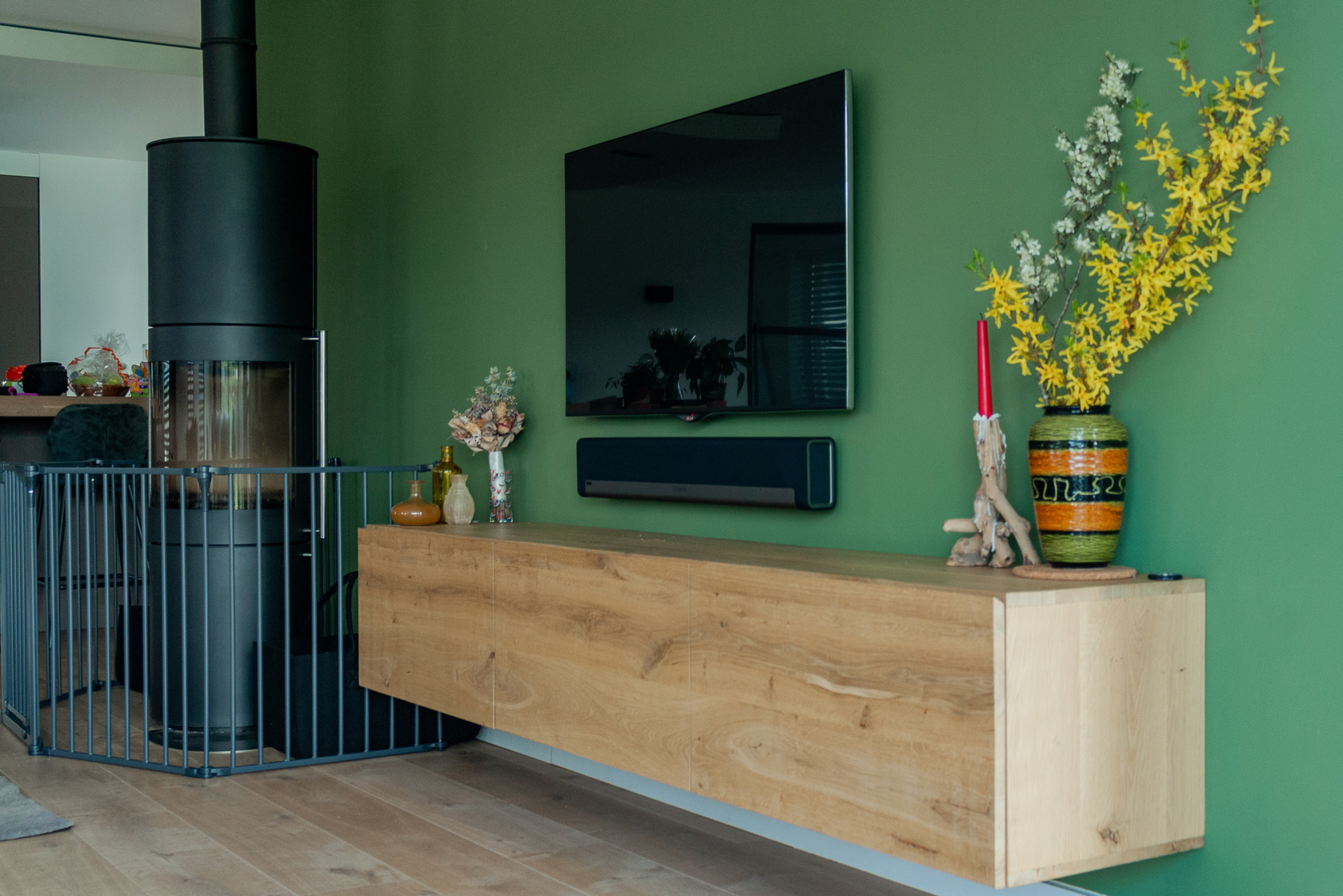 Zwevend tv meubel - Eikenhout