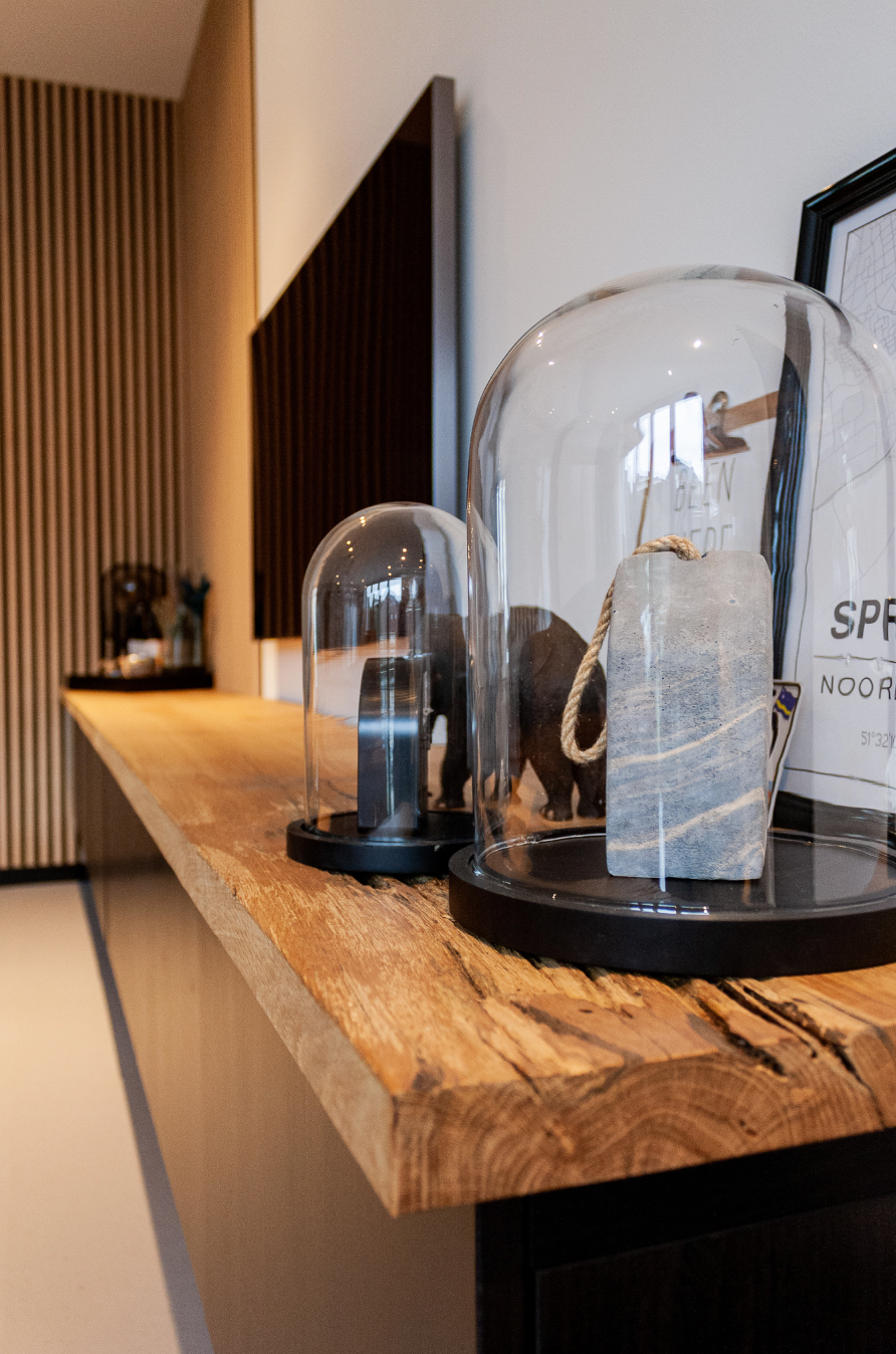 Tv plank Barnwood geschaafd