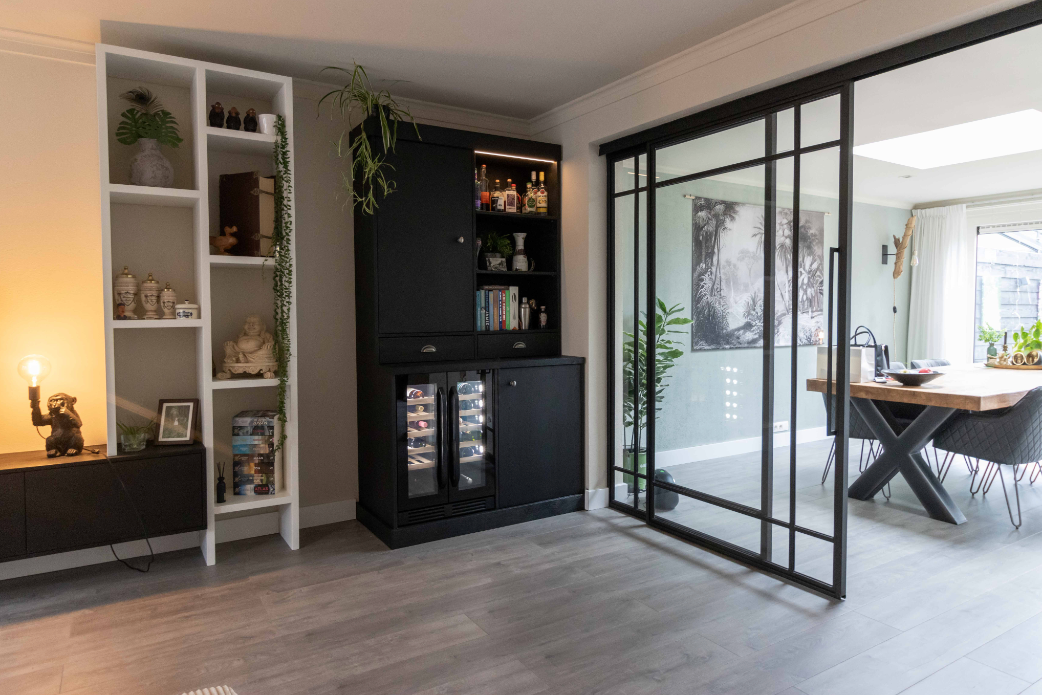 Wijnkast Eikenhout Zwart