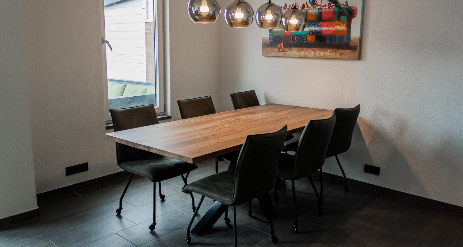 Amerikaans notenhout eettafel