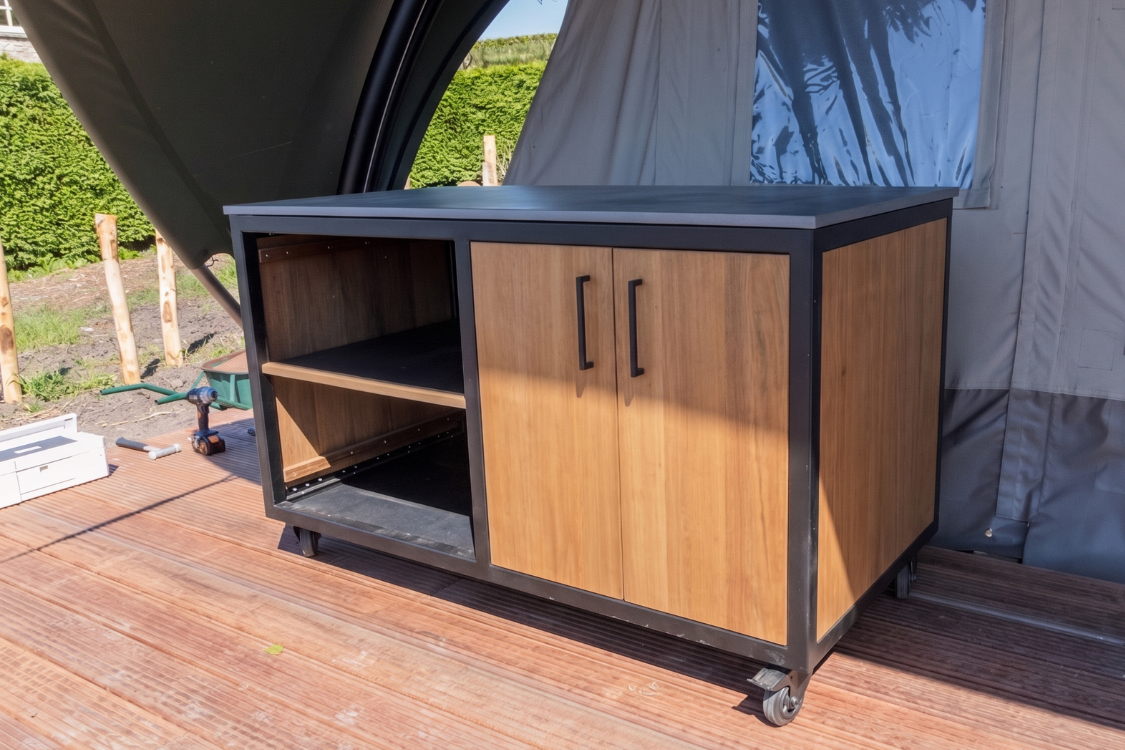 Barbecue Tafel Forge Solid (Kamado, Weber, Napoleon) – Thermowood