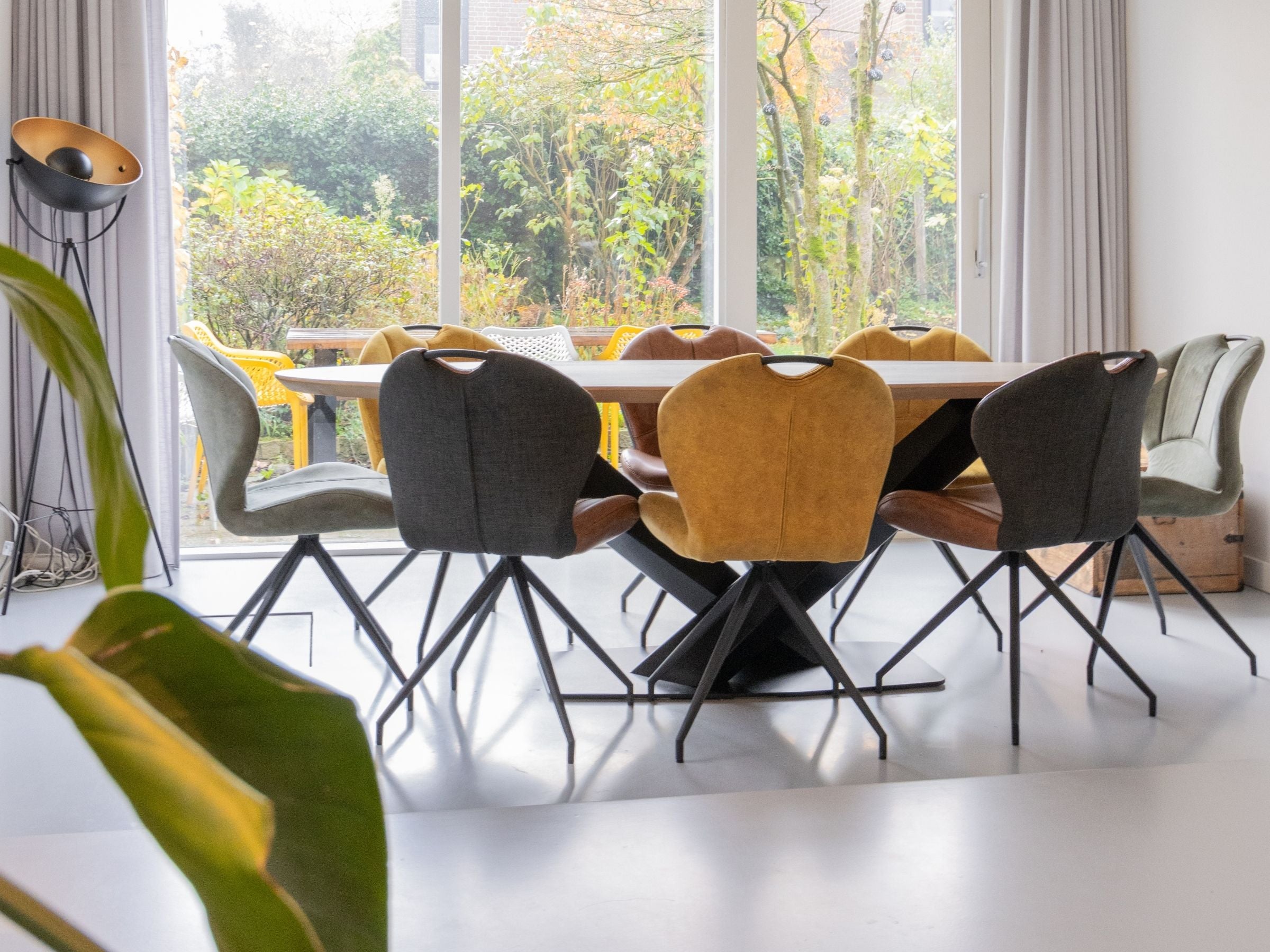 Eettafel ovaal - Rustiek eikenhout