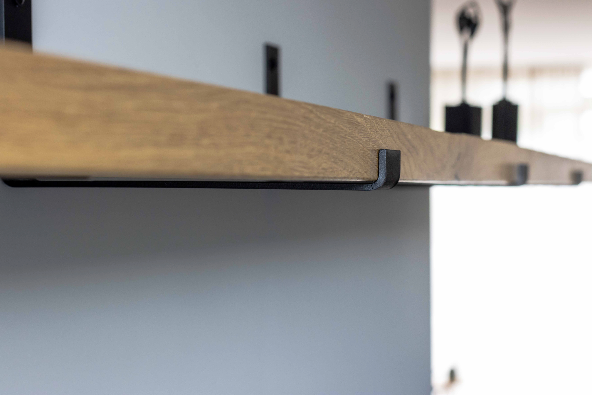 Wandplank met ingebouwde spots
