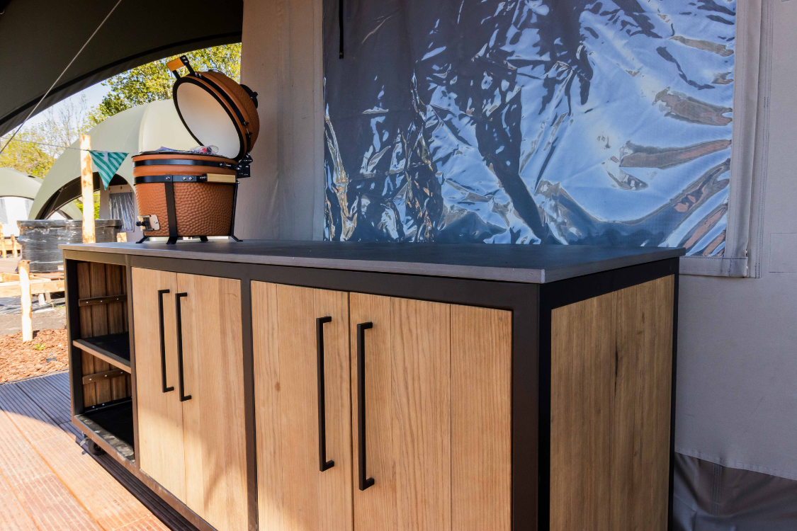 Barbecue Tafel Forge Solid (Kamado, Weber, Napoleon) – Thermowood