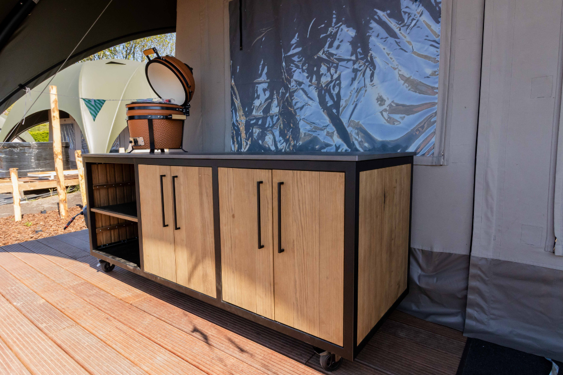 Barbecue Tafel Forge Solid (Kamado, Weber, Napoleon) – Thermowood