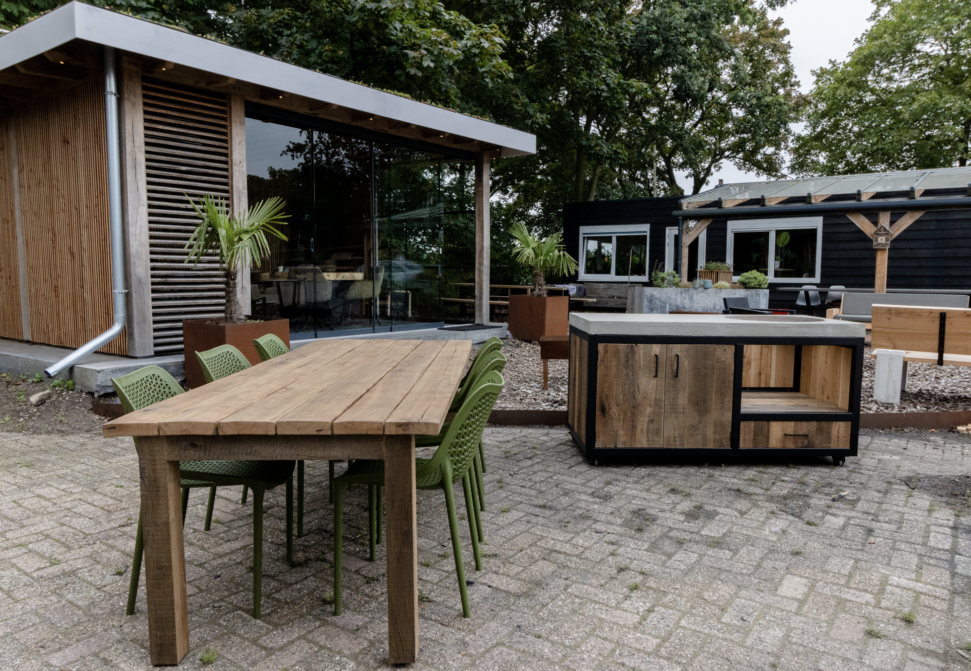 Barbecue Tafel (Kamado, Weber, Napoleon) – Betonnen blad, Barnwood